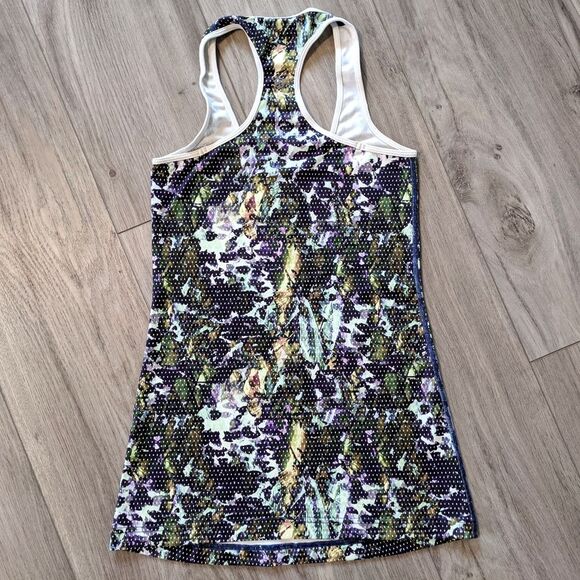 Lululemon Cool Racerback Tank Floral Sport Print Size 4 - Picture 4 of 5